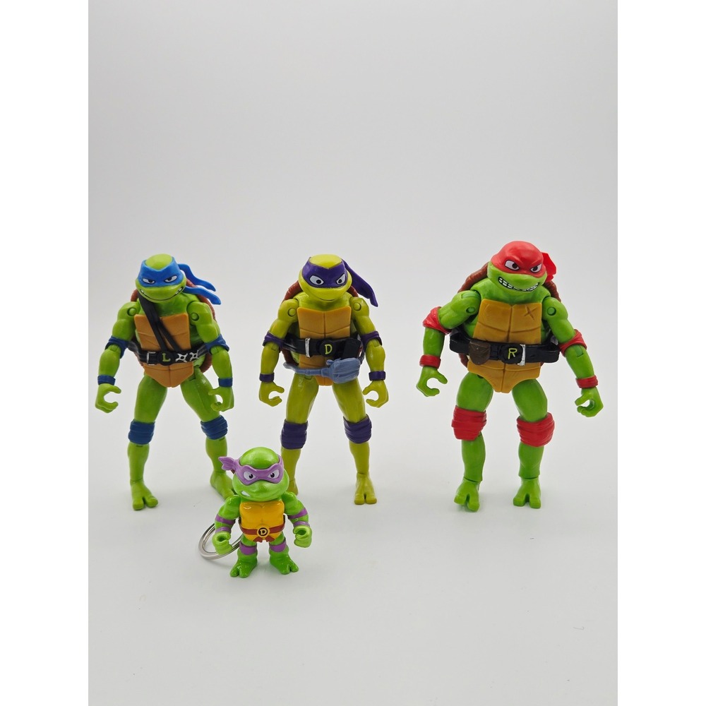 TMNT 3pc Action Figure Lot 2012 Nickelodeon + Keychain FIGURES ONLY NO ACCESSORY